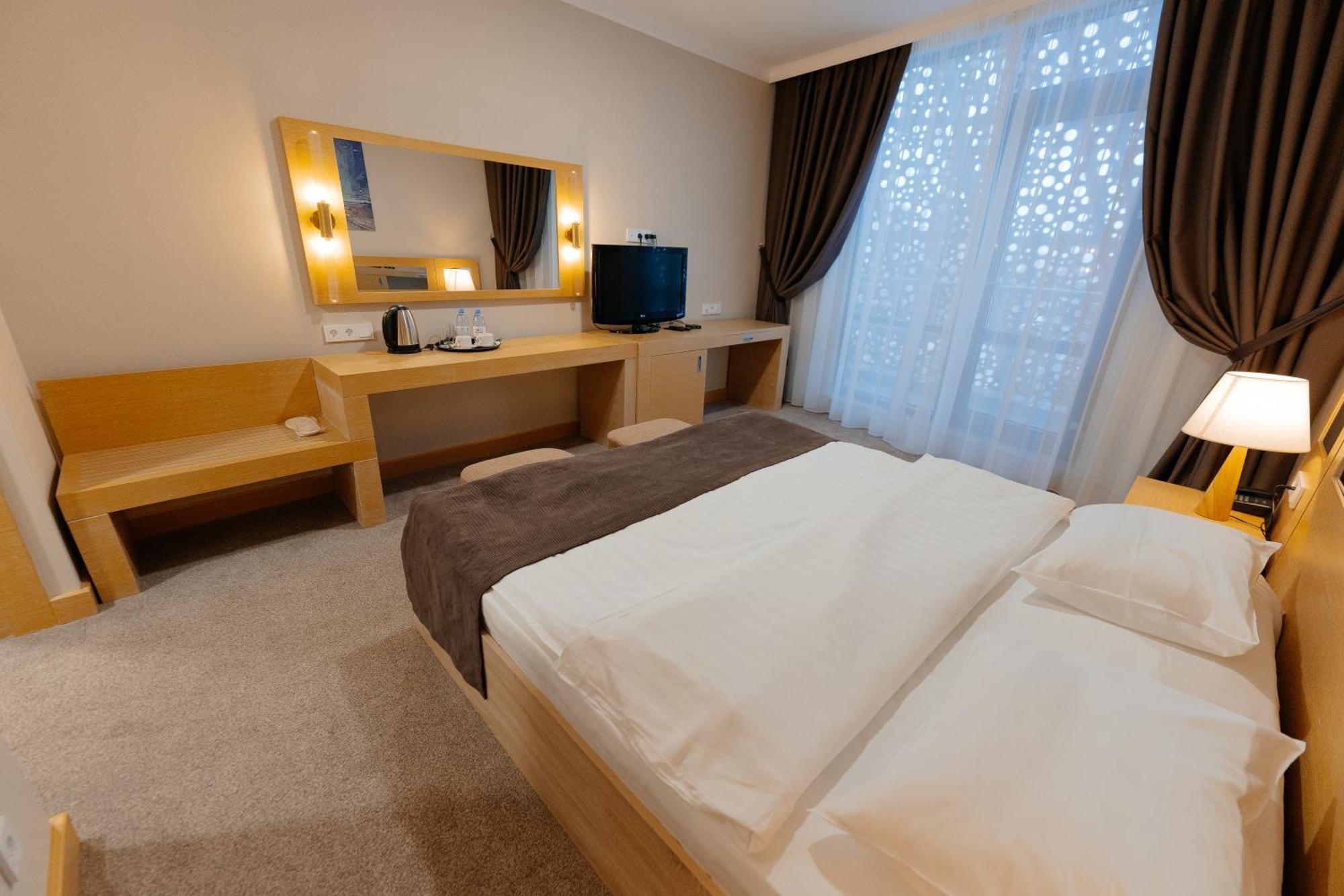 Alau Hotel 3*