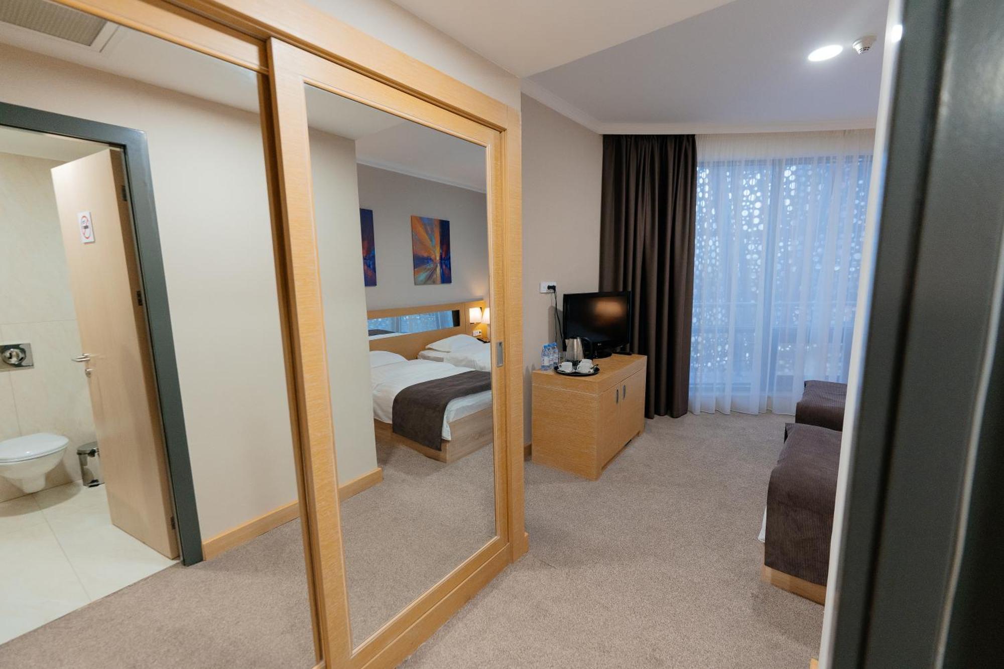 Hotel Alau 3*